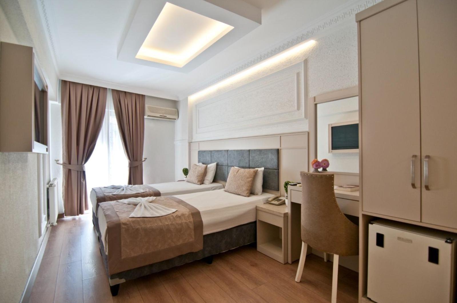 Royce Hotel Istanbul Ngoại thất bức ảnh