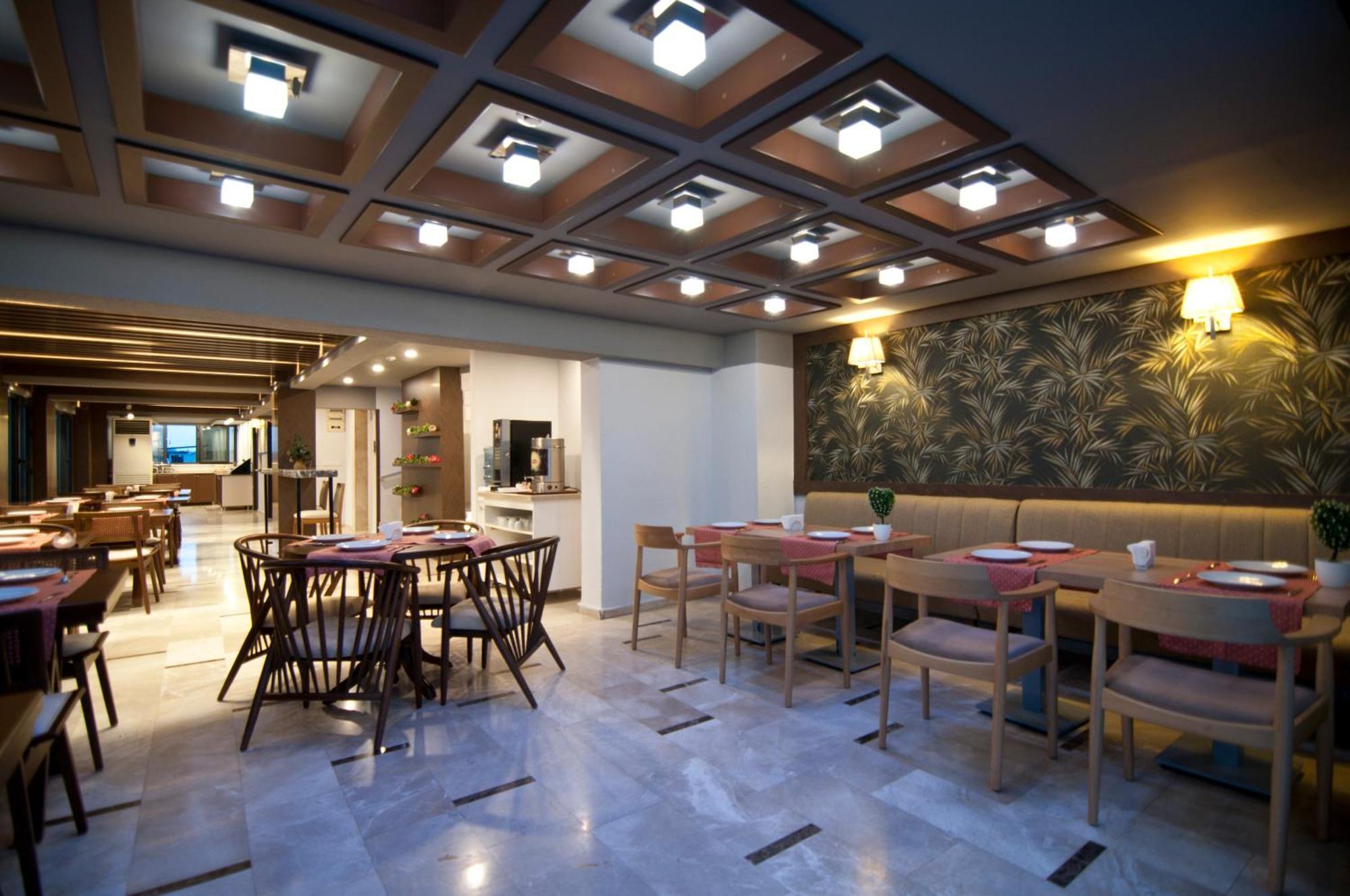 Royce Hotel Istanbul Ngoại thất bức ảnh