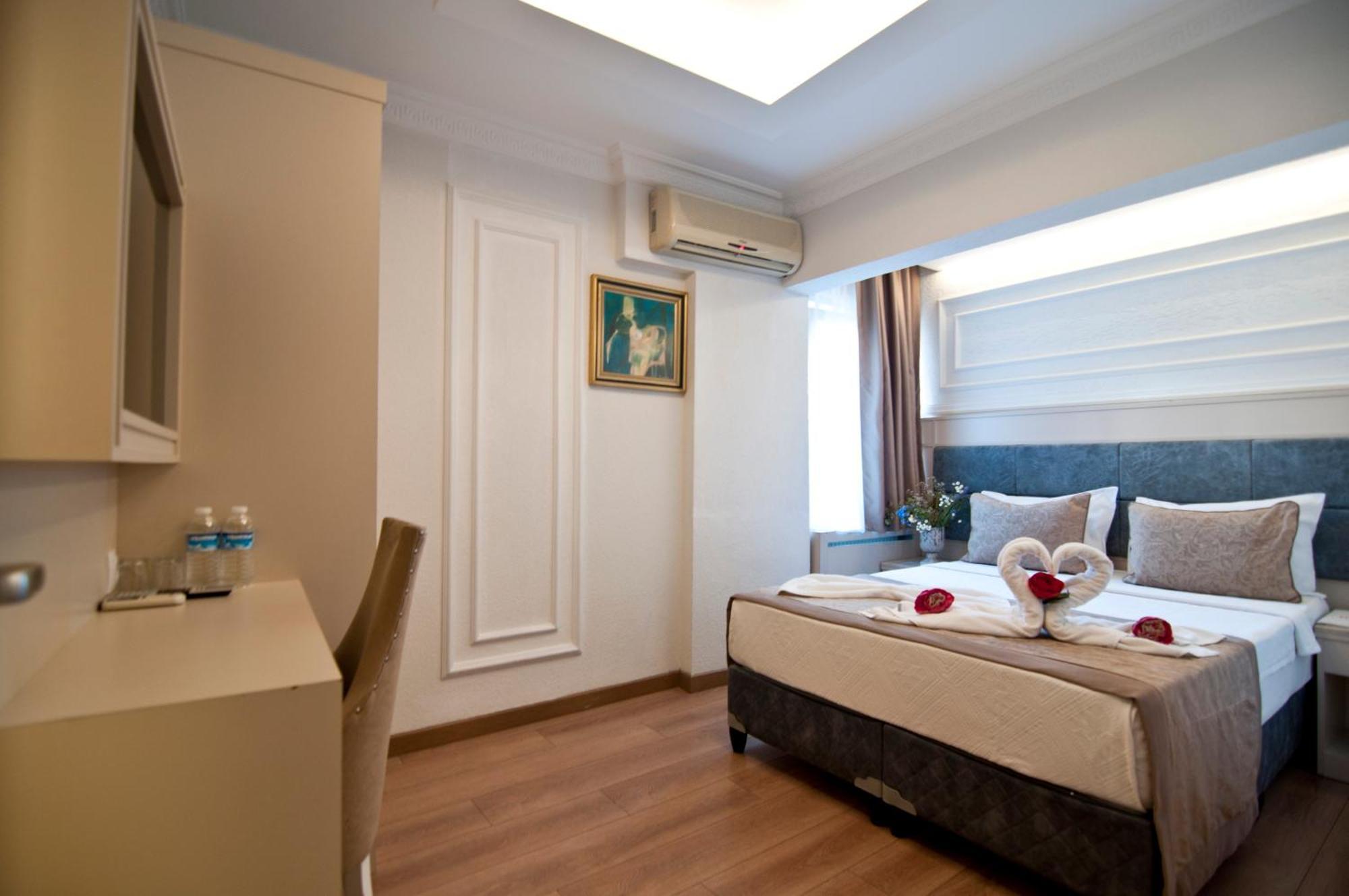 Royce Hotel Istanbul Ngoại thất bức ảnh