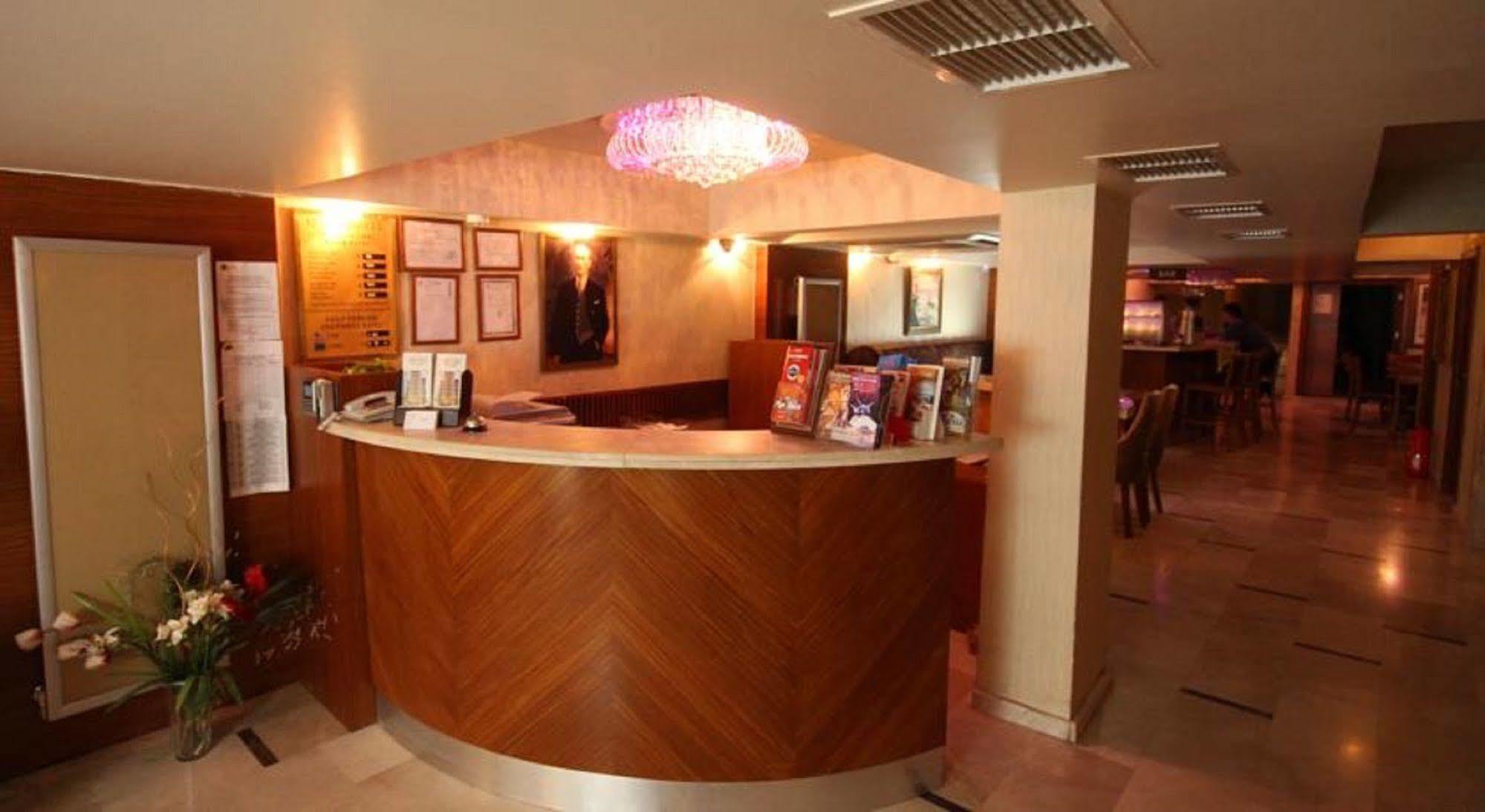 Royce Hotel Istanbul Ngoại thất bức ảnh
