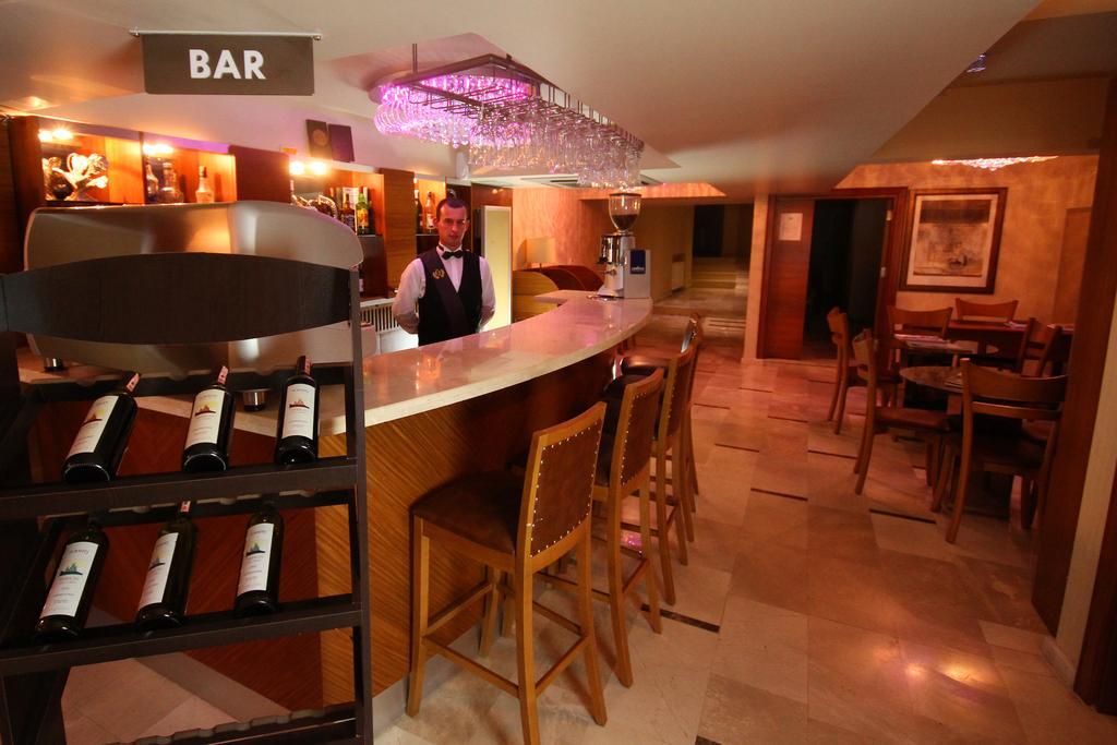 Royce Hotel Istanbul Ngoại thất bức ảnh