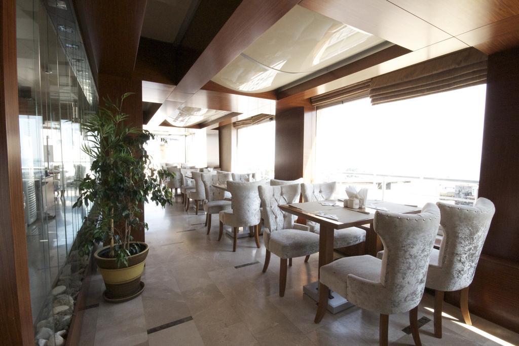 Royce Hotel Istanbul Ngoại thất bức ảnh